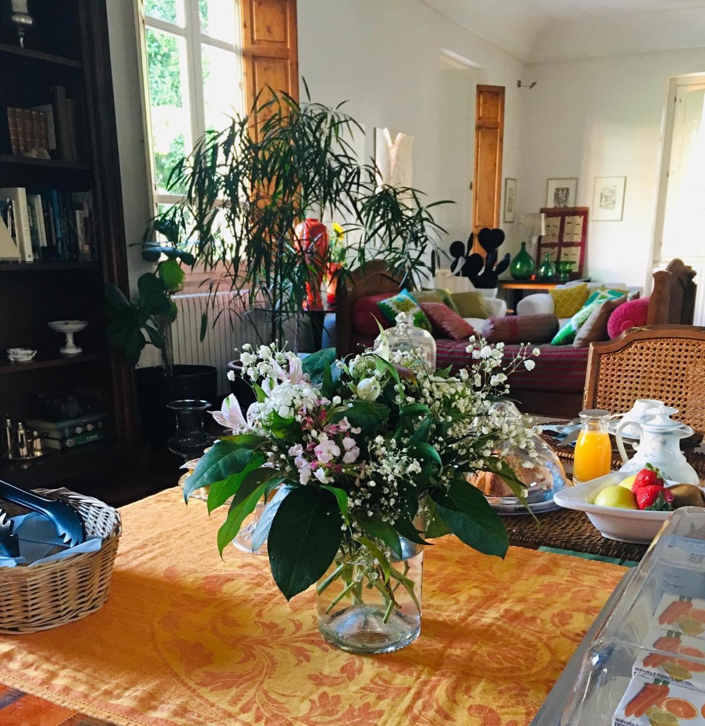 B&B St. Remy Каляри Екстериор снимка