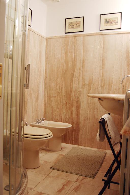 B&B St. Remy Каляри Стая снимка